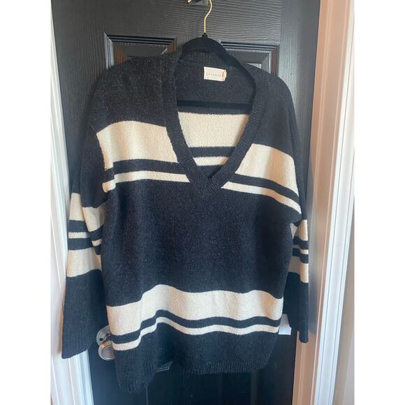 DREAMERS V-neck Black & Cream Striped Sweater-Size L - Picture 2 of 6